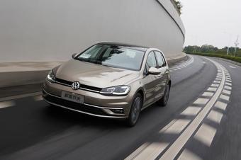 试驾体验第七代高尔夫