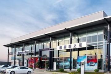 【车主没确认修车 4S店抢订8万元配件:不修不