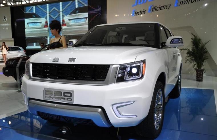 不输美系硬派大suv 北汽b90亮相