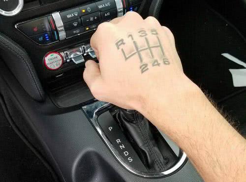 好一点的手动挡汽车 157282660004.png