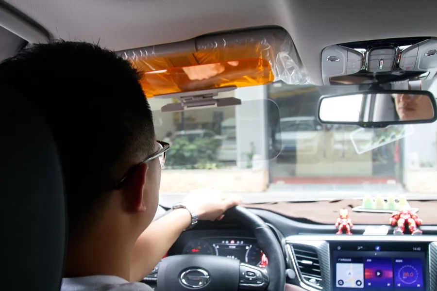 老司机开车飙车 157409383967.png