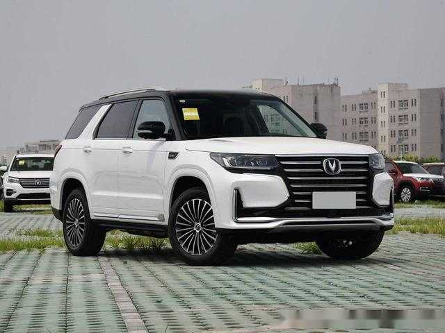 高速suv和轿车哪个更稳更安全 15766245369904573.png