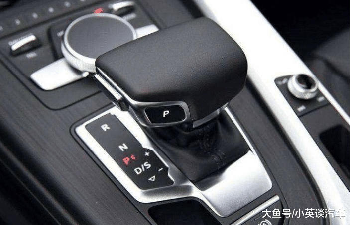 自动挡换挡需要踩刹车吗 15786189112763689.png