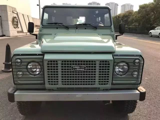 路虎卫士90柴油版测评 15811063041007915.png