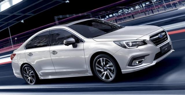 2020日系车安全系数_卡罗拉被自行车撞变形,日系车的安全系数再惹争议