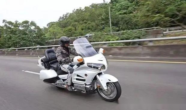 什么样的摩托车可以跑长途摩旅 15856887613979976.png