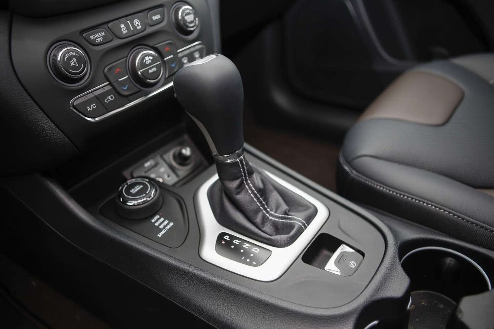 自动挡变速器维修费用 15871464912716646.png