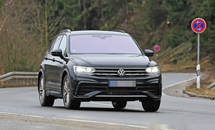 2023年改款途观L谍照,第三代途观2023年换代 大众帕萨特和途观l纷纷改款,还能重回巅峰吗?