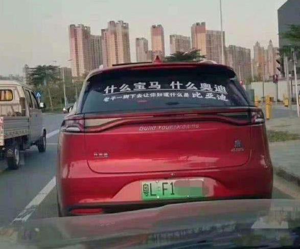 15894823726181574.png