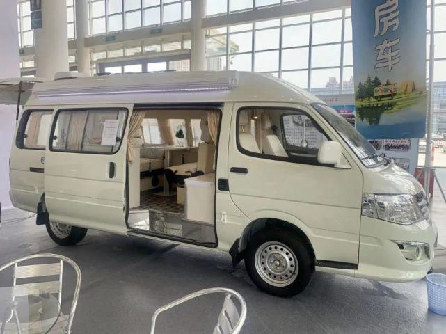 最便宜的房车12.98万 15937214887960937.png