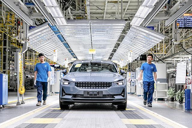 揭秘polestar2诞生地中国台州工厂自动化效率高