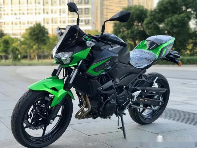 2021川崎kawasakiz400实车介绍不再限速