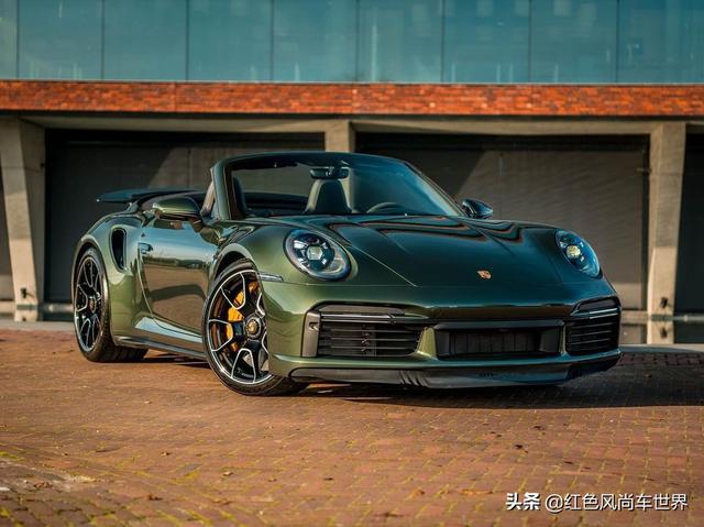 美丽少见的保时捷911 turbo s 橡木绿敞篷版图赏_易车