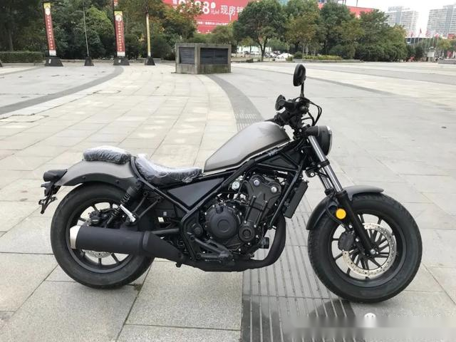 2020本田honda cm500(rebel500)实车介绍