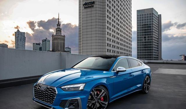 奥迪新款车型2021上市,奥迪电动suv2021款 2021年奥迪s5sportback汽车跑100公里加速只需