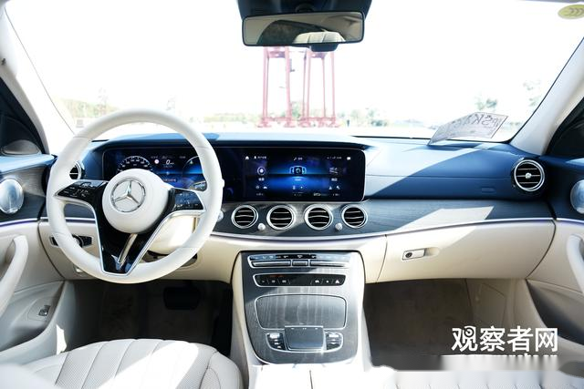 试驾奔驰e350l4matic绩优生的正常发挥