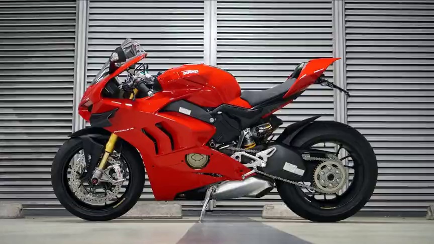 杜卡迪panigale v4s跑车