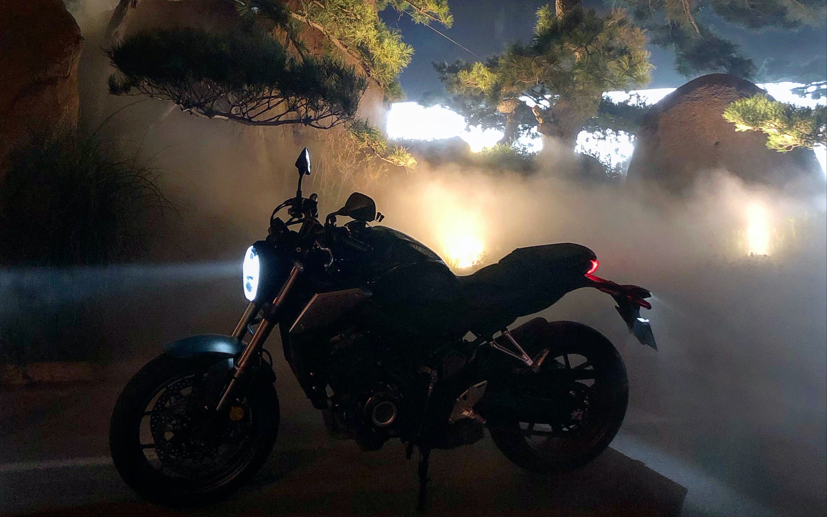 九月通勤 cb650r