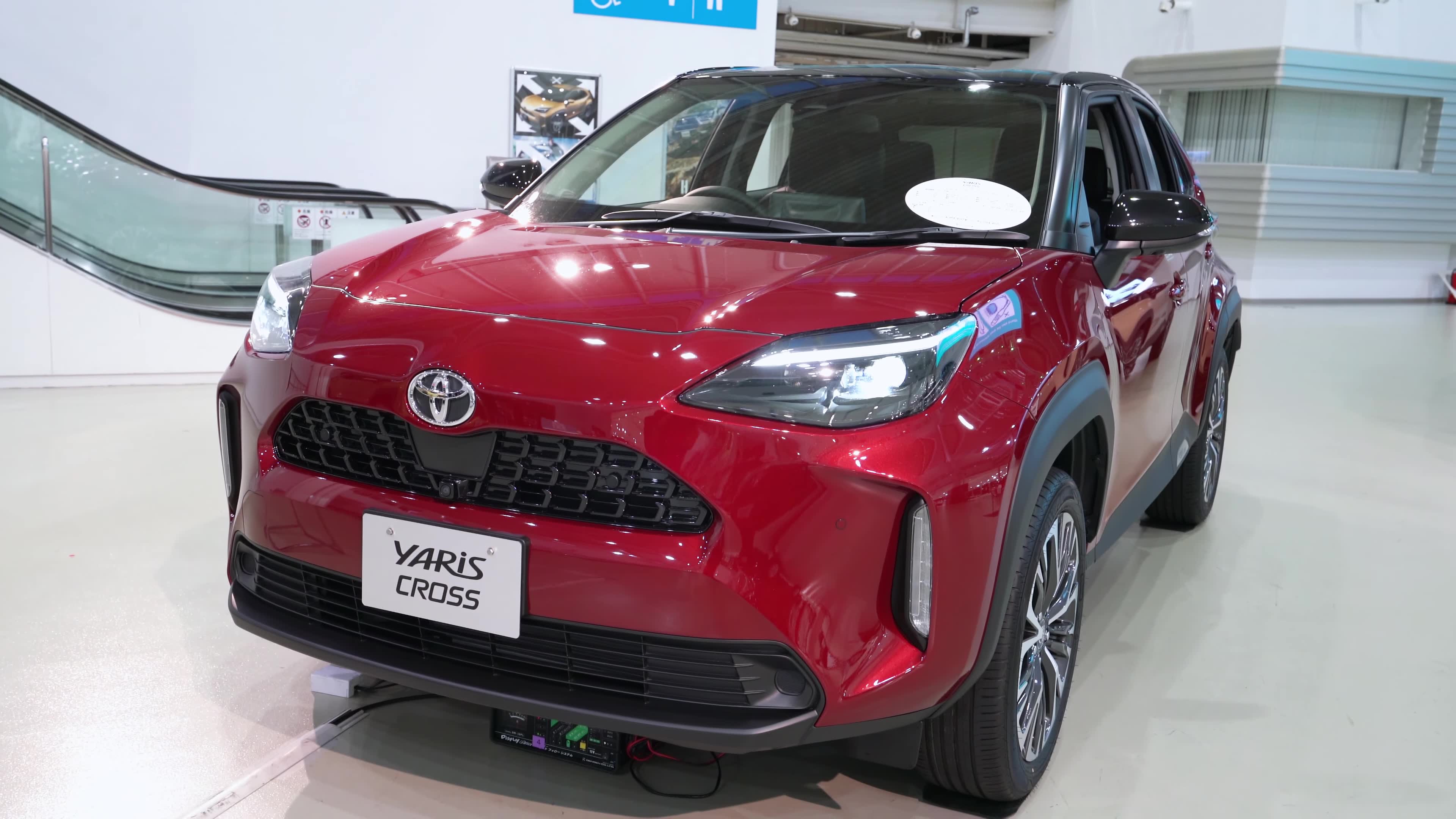 【4k】丰田雅力士 toyota yaris cross z