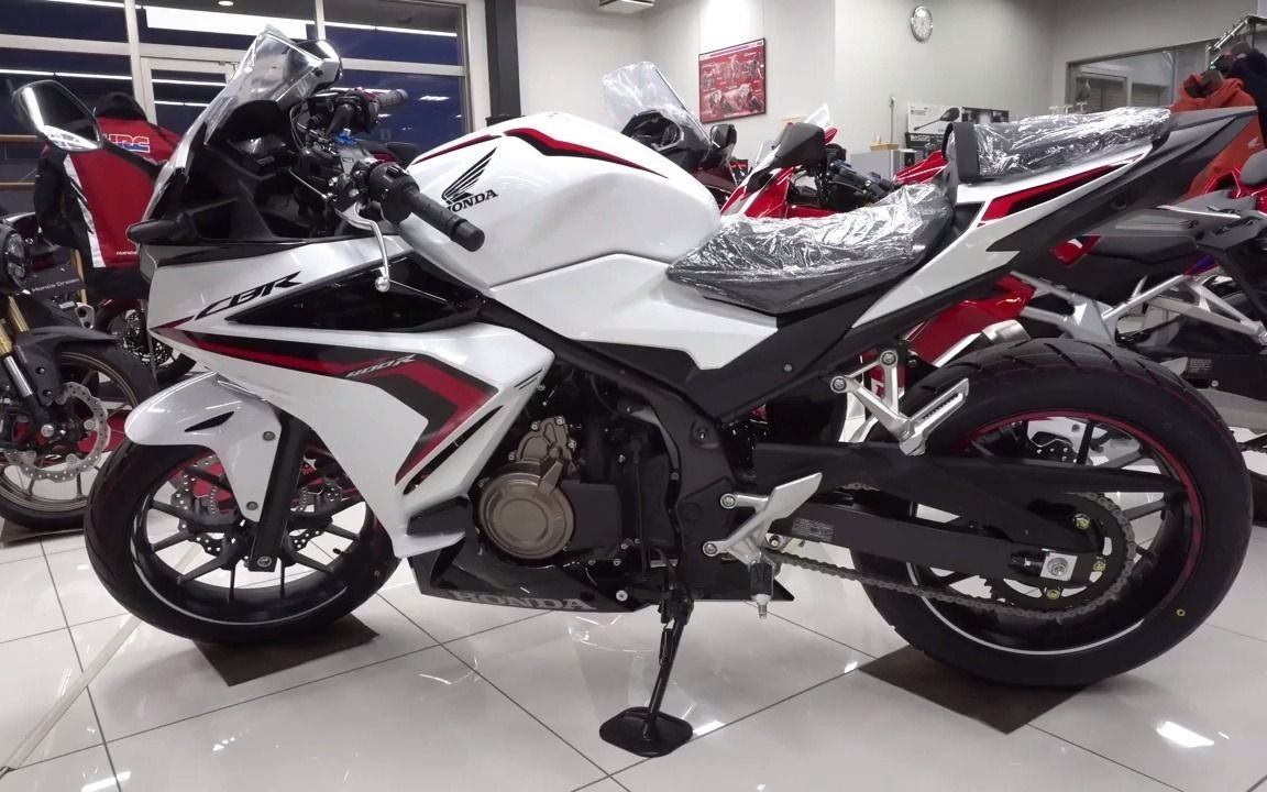 国外 本田 2021 cbr400r 白色实拍