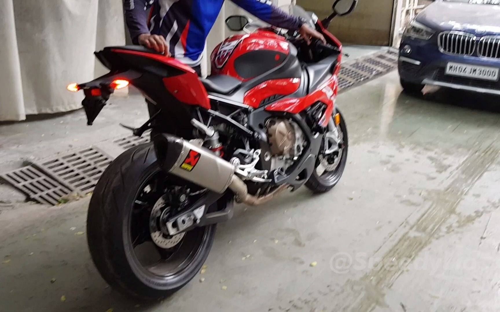 听听全段天蝎akrapovic排气的bmw宝马s1000rr声浪