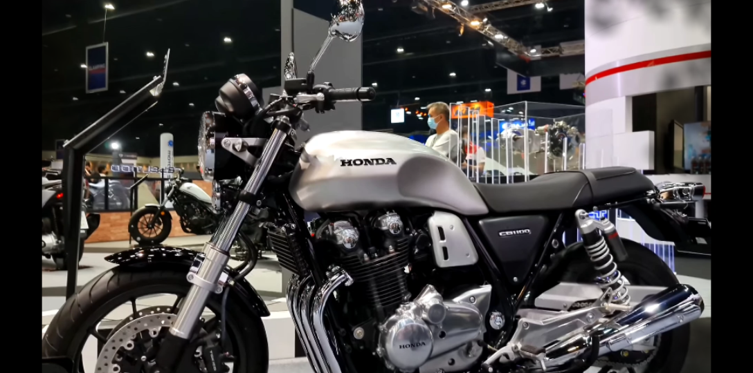 喜欢复古的一定要看看 honda cb1100 rs 2021
