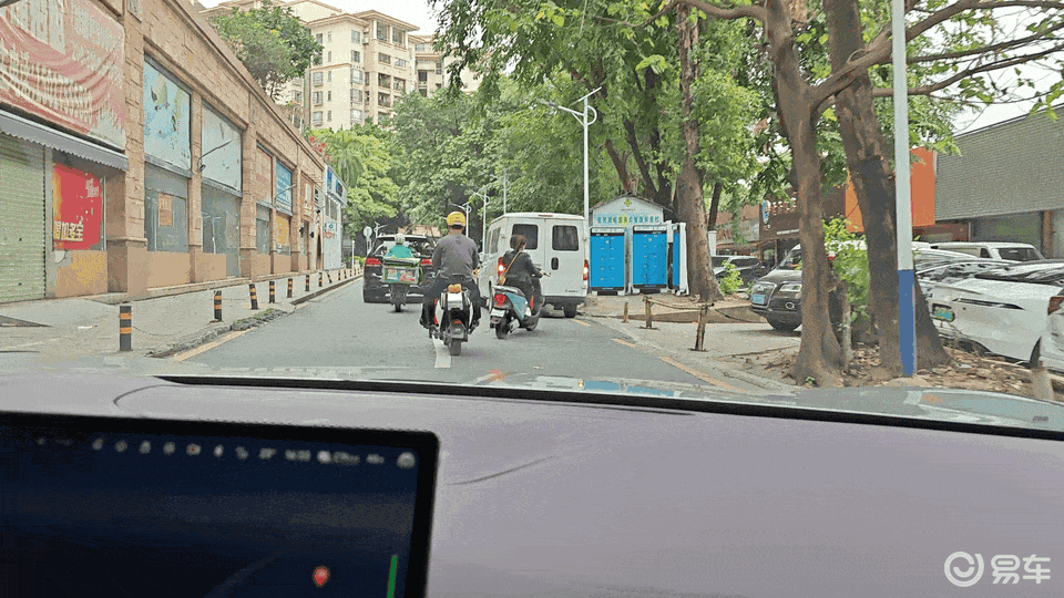 超八成用户买单!试驾小鹏第二代VLA:智驾进入老司机时代