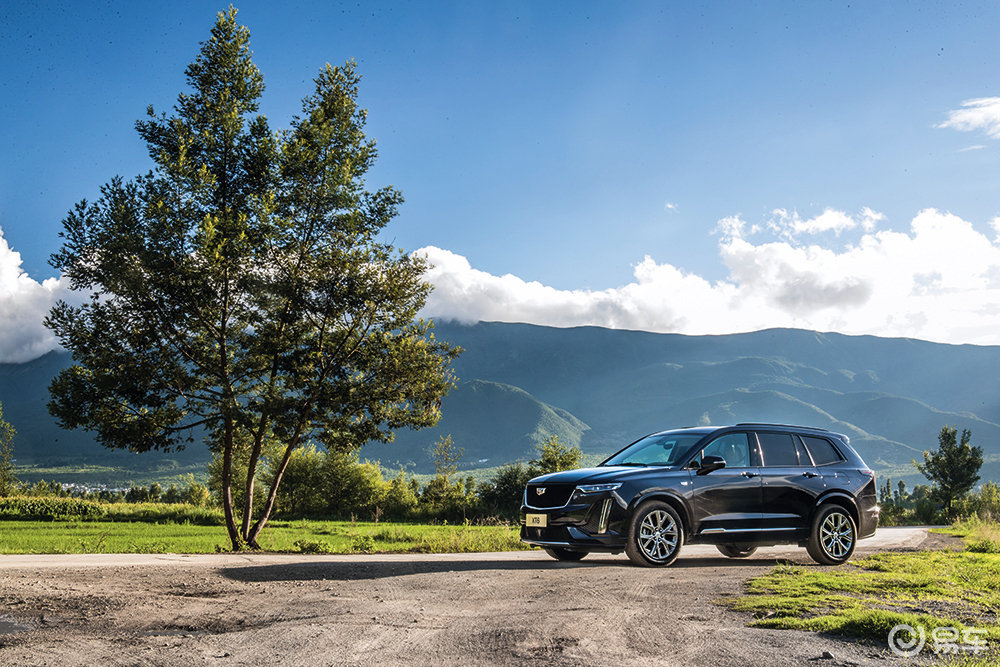 不再纠结试驾凯迪拉克xt6