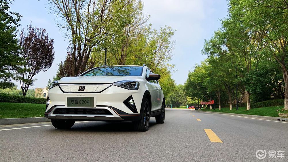 试驾思皓品牌首款车型:思皓 e20 x_易车