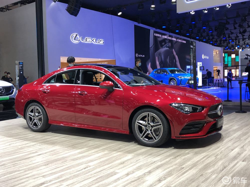 新车实拍#【菲林公路2020成都车展报道 奔驰cla】