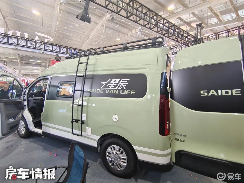 依维柯聚星外形-后门-驾驶室-易车