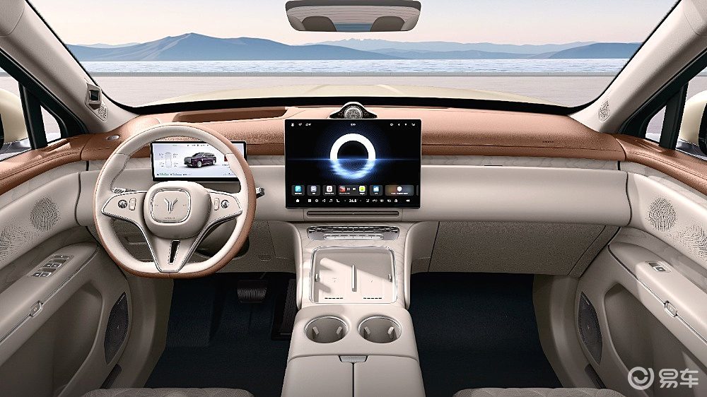 50万级大型SUV二选一 岚图泰山能否挑战问界M9？