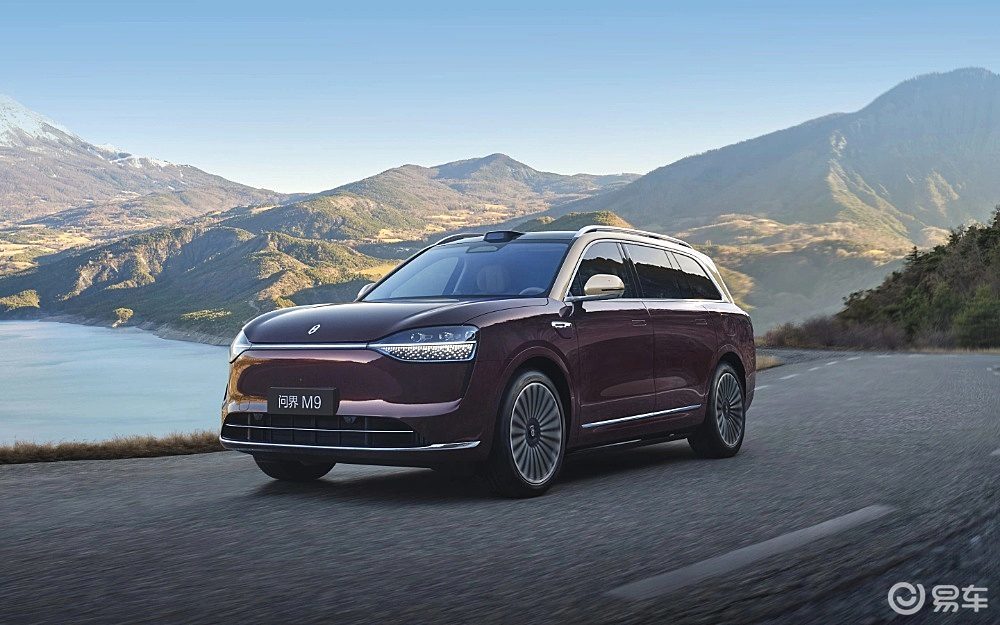 50万级大型SUV二选一 岚图泰山能否挑战问界M9？