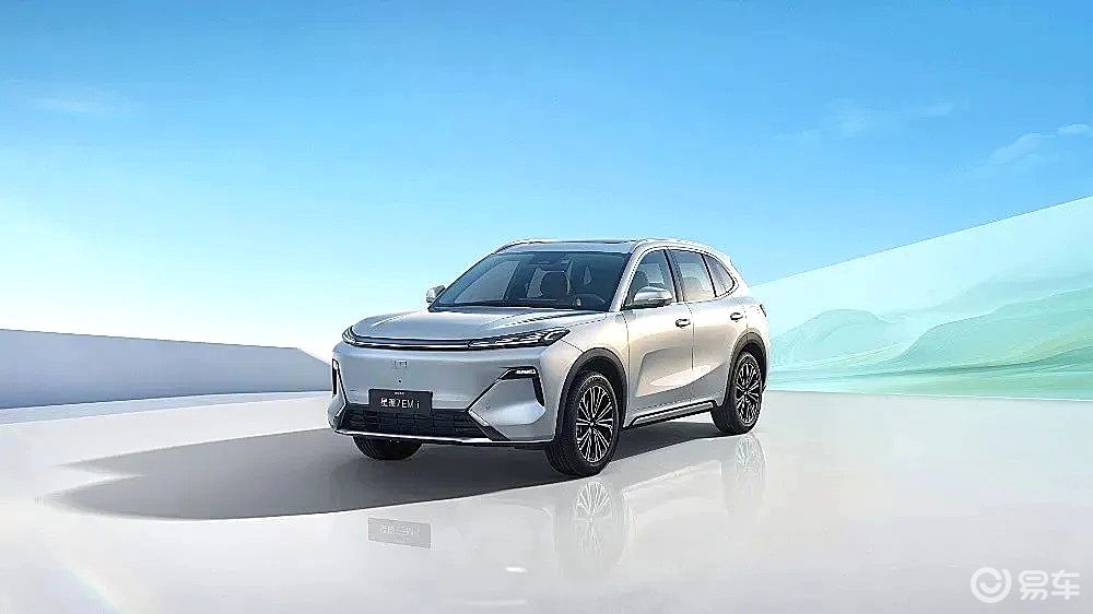 10万出头的预算 长安UNI-Z与星舰7该选谁?