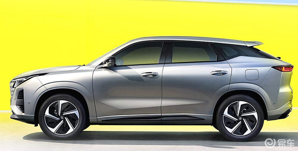 10万出头的预算 长安UNI-Z与星舰7该选谁?