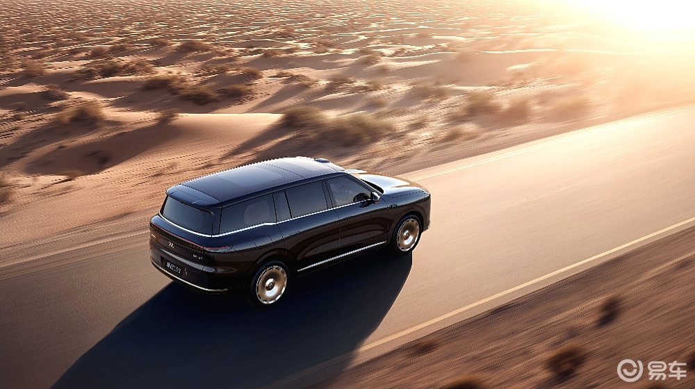 40万级大型SUV对决 智己LS9与岚图泰山谁更强?