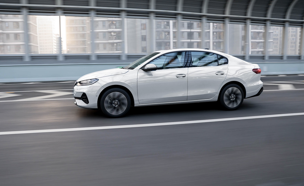 全新速腾S正式上市，德系A+级家轿的门槛拉入8万级区间