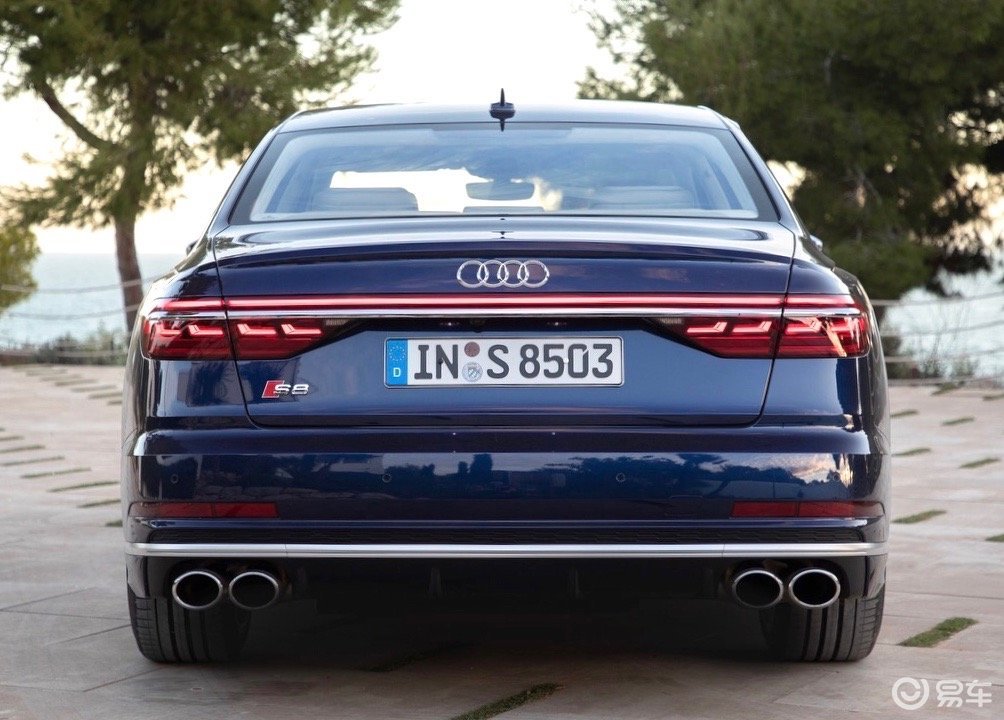 奥迪官方发布了全新奥迪s8官图