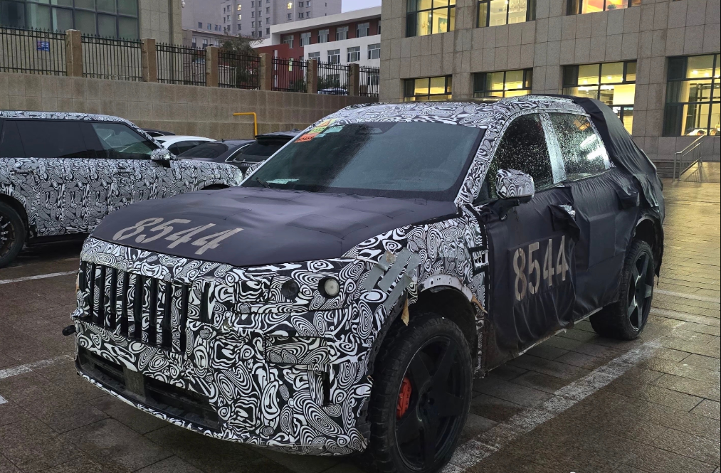 可能叫“极氪9S”而非极氪8X?极氪重磅新车了解一下!