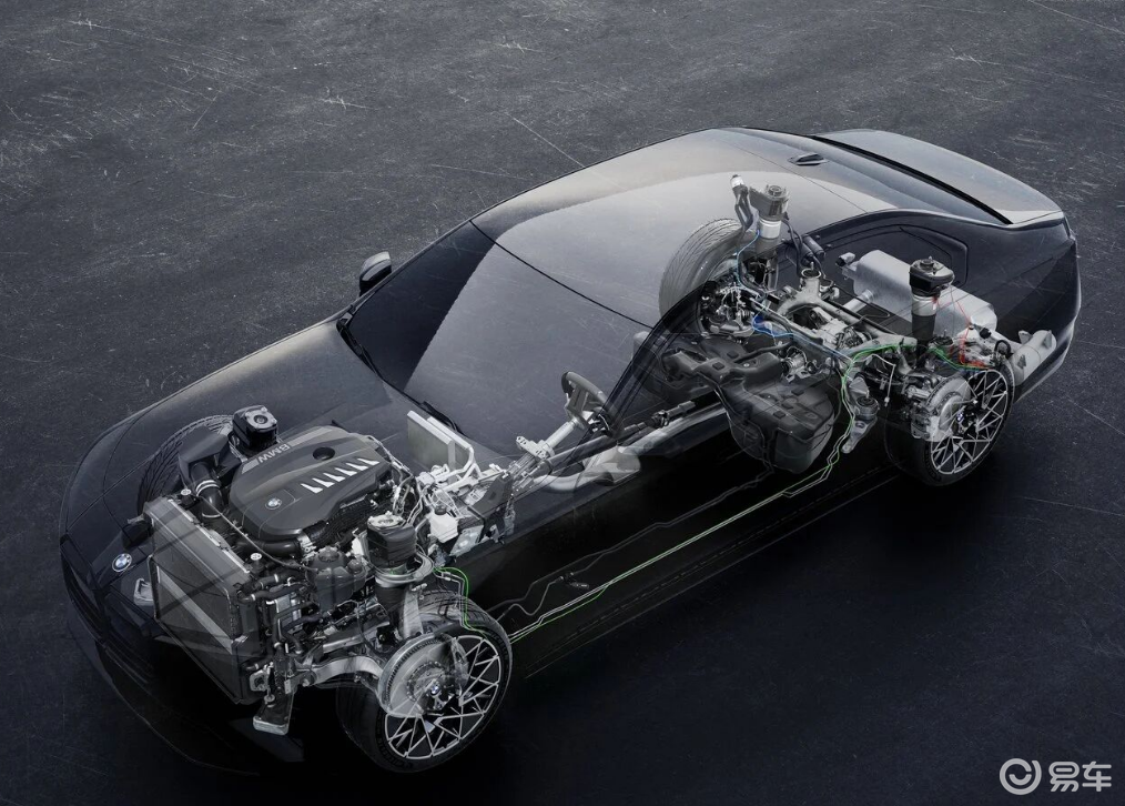 新款宝马7i7系首发！全景iDrive系统加持科技感爆棚