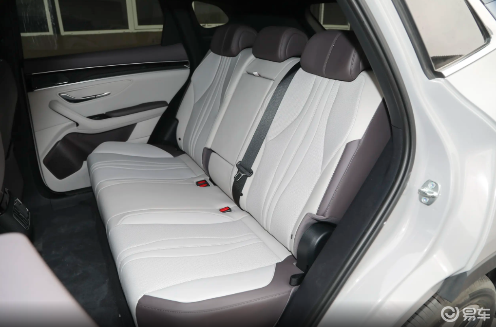 长安启源Q07对上比亚迪宋PLUS DM-i,谁更出众?