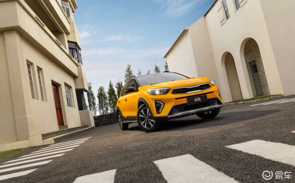 新增天霜蓝配色,2026款起亚奕跑上市补贴后6.48万起