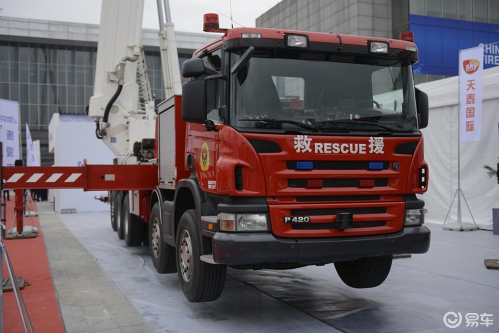 带你逛消防展冲破云霄的博浪涛f90hla云梯车