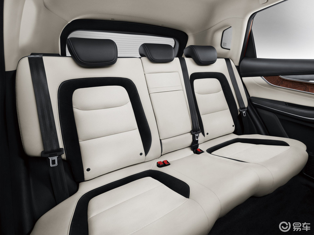 想入手星途lx全款落地多少钱家用空间动力怎么样