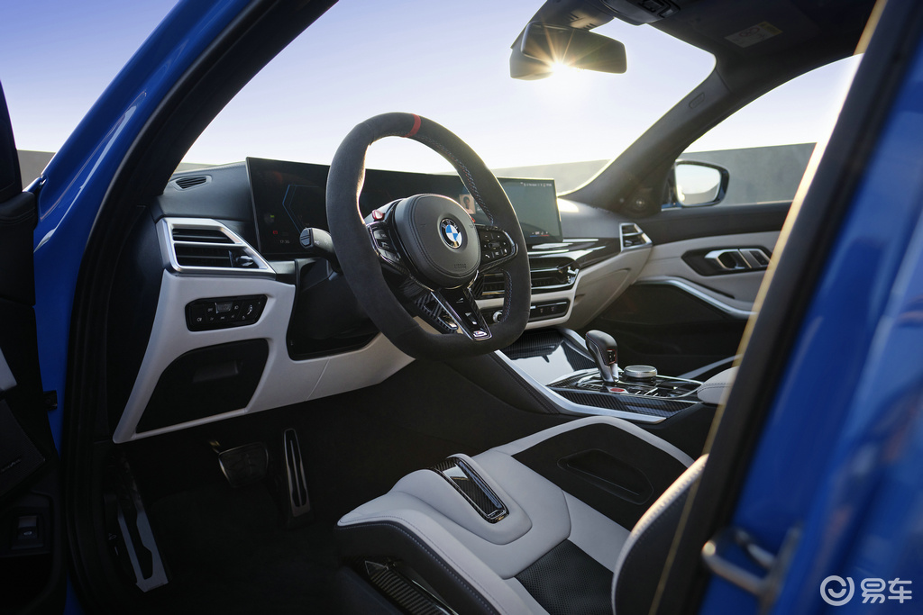 94.39万元!宝马M3旅行版正式上市!M2C亮相!