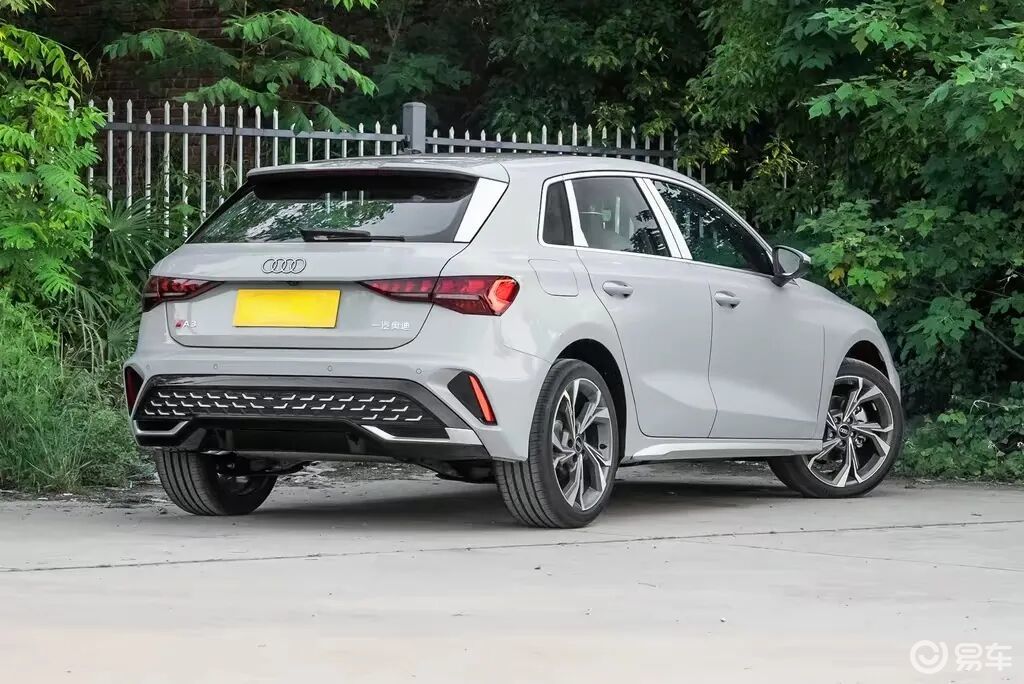 17万买奥迪A3是冤种行为?三大理由让车主心甘情愿掏腰包