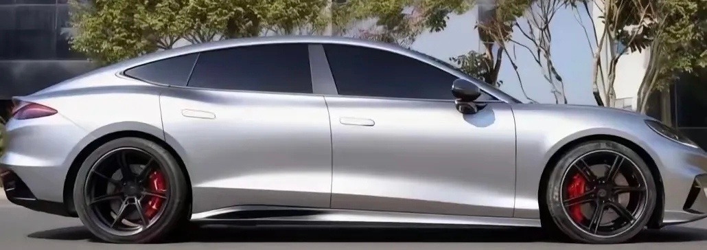 方程豹首款轿车来了，20万级能打过Model 3吗？