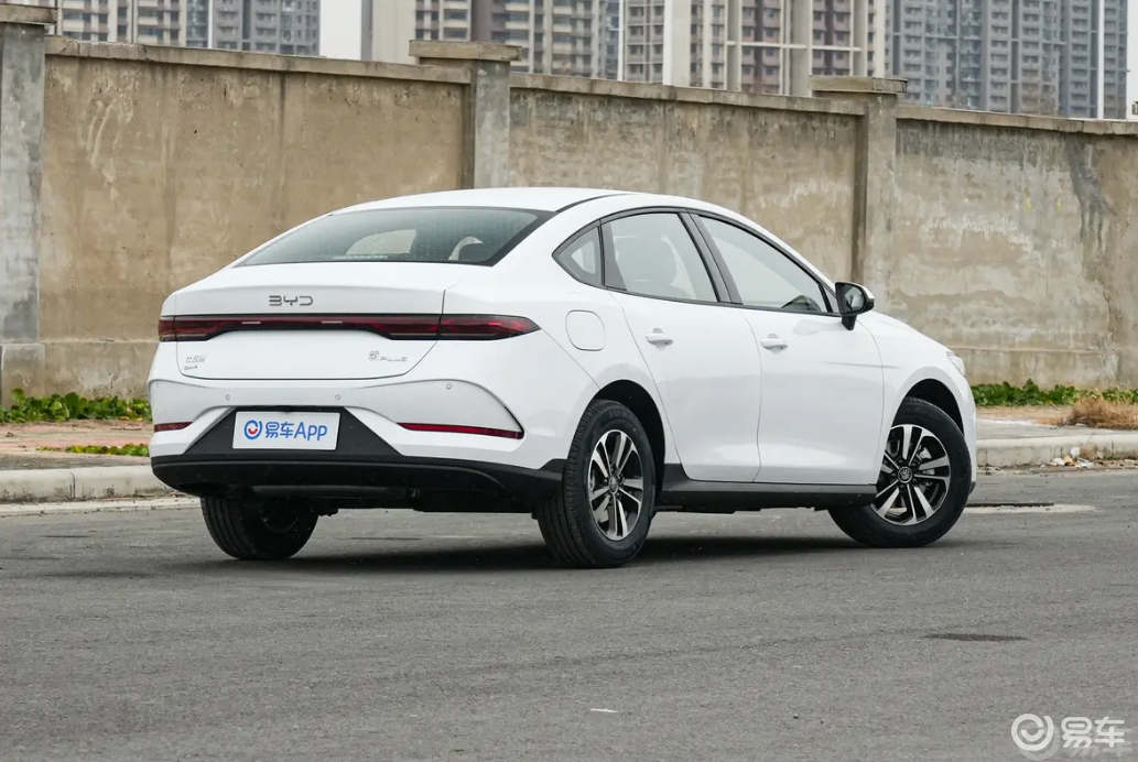 续航提升,新比亚迪秦PLUS DM-i上市,7.98万起