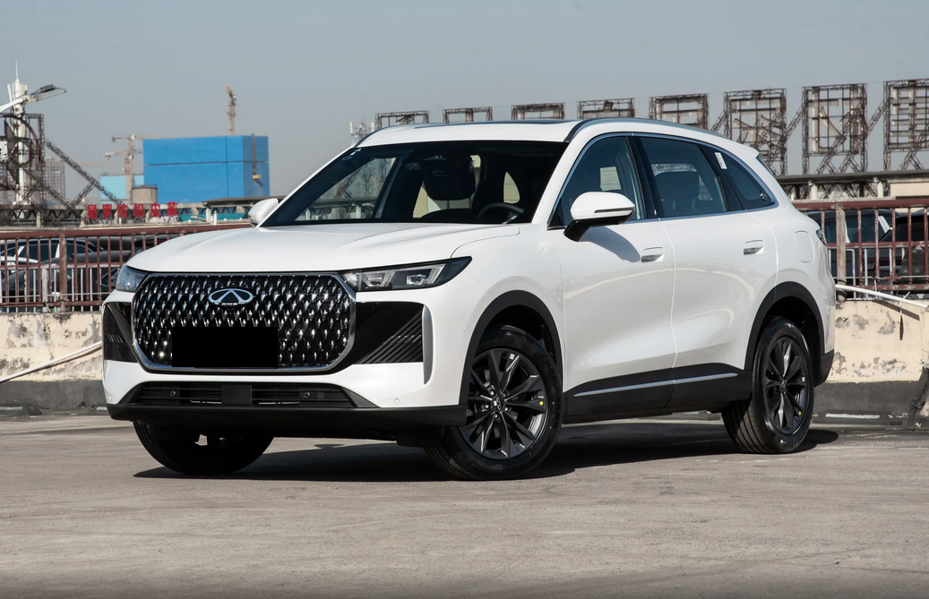 还停留在之前的印象中？瑞虎8配置升级，预算紧张也能买得起