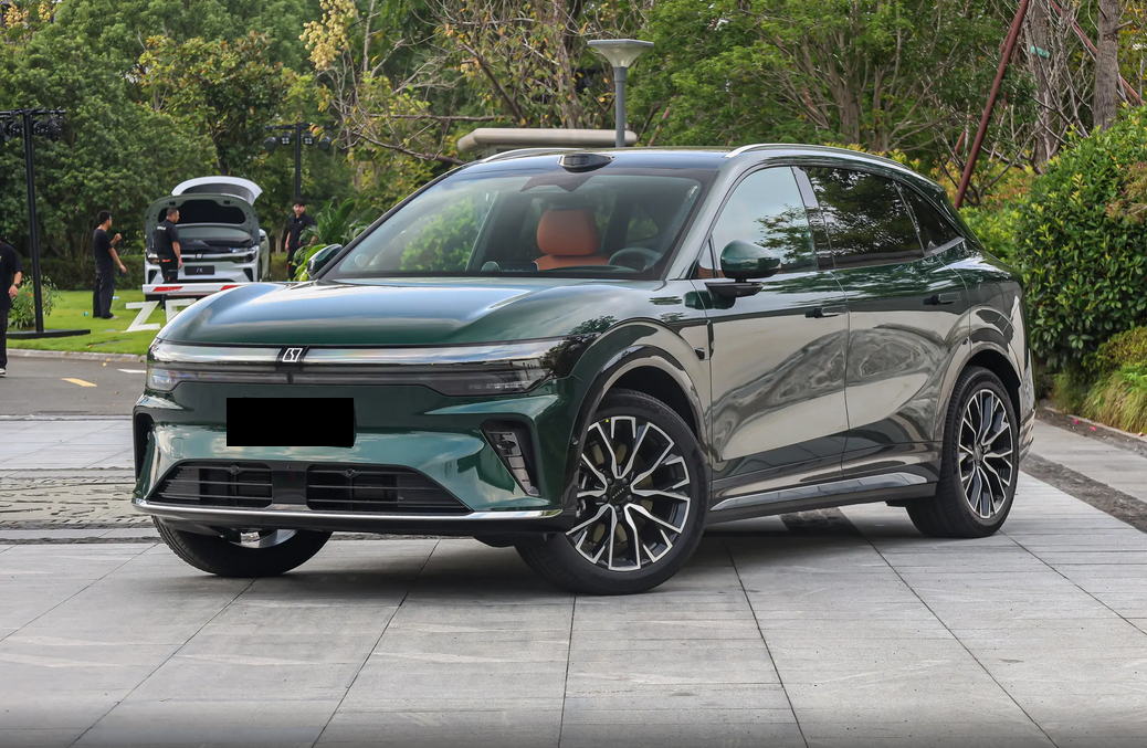 价格略有下调，细节方面有改动，买极氪7X选新款还是老款？